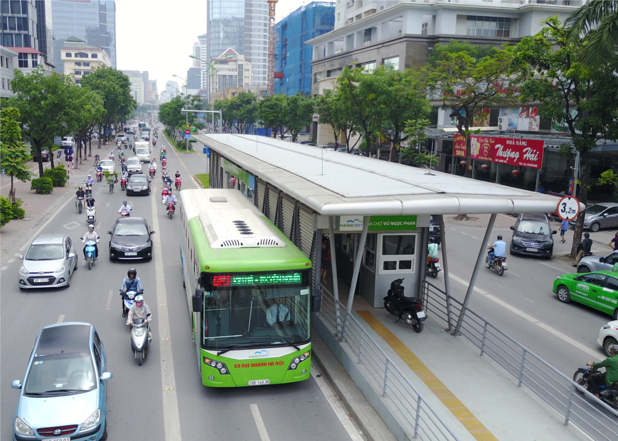 “Thất bại của xe buýt nhanh (BRT) Hà Nội, bài học nào cho thành phố Hồ Chí Minh?” (05/04/2021)